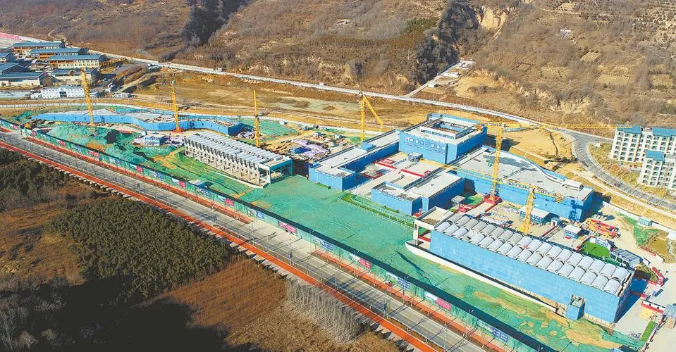 南泥湾劳模工匠学院2.png